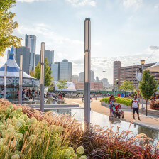 À faire sur la Detroit Riverwalk, dans le Michigan