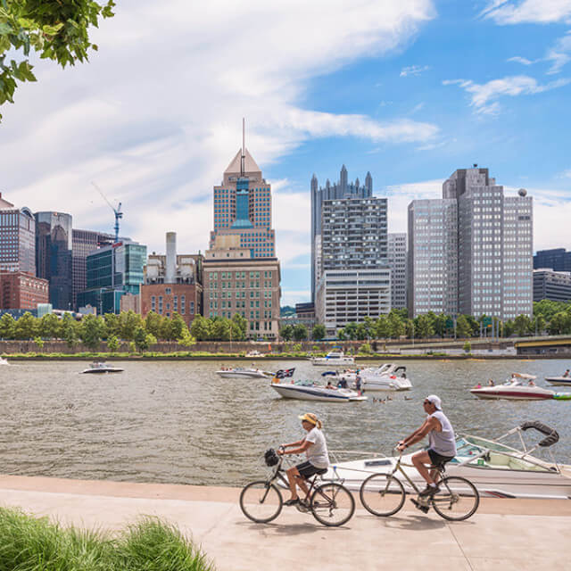Pistes cyclables en bord de mer à Pittsburgh, Pennsylvanie