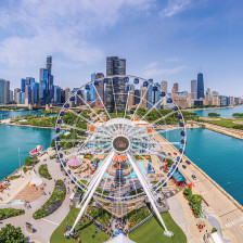 Vue aérienne de la Centennial Wheel sur le Navy Pier à Chicago, Illinois