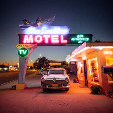 Enseignes au néon du Blue Swallow Motel à Tucumcari, Nouveau-Mexique