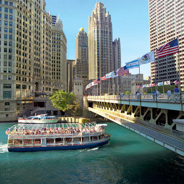 Croisière le long de la rivière Chicago à la découverte de l’architecture de Chicago, Illinois